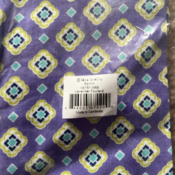 Vera Bradley Apron in Lavender Foulard NWT - Picture 3 of 5